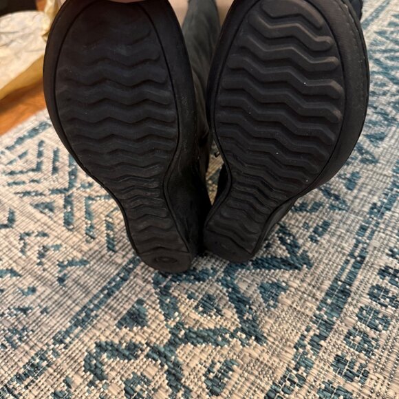 UGG 1936 SKYLAIR Size EU 38 /US 7 Knit Black Leather Shearling Lined Women Boots - Picture 2 of 6